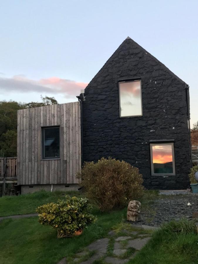 Mill House Steading Overlooking The Sea And Mull Bonnavoulin 외부 사진