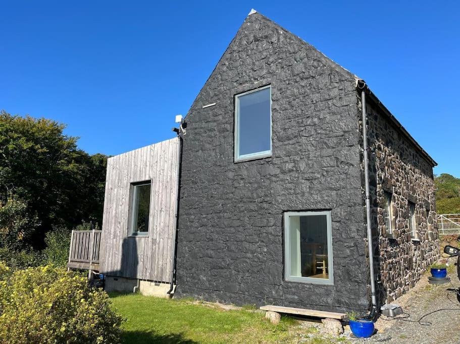 Mill House Steading Overlooking The Sea And Mull Bonnavoulin 외부 사진